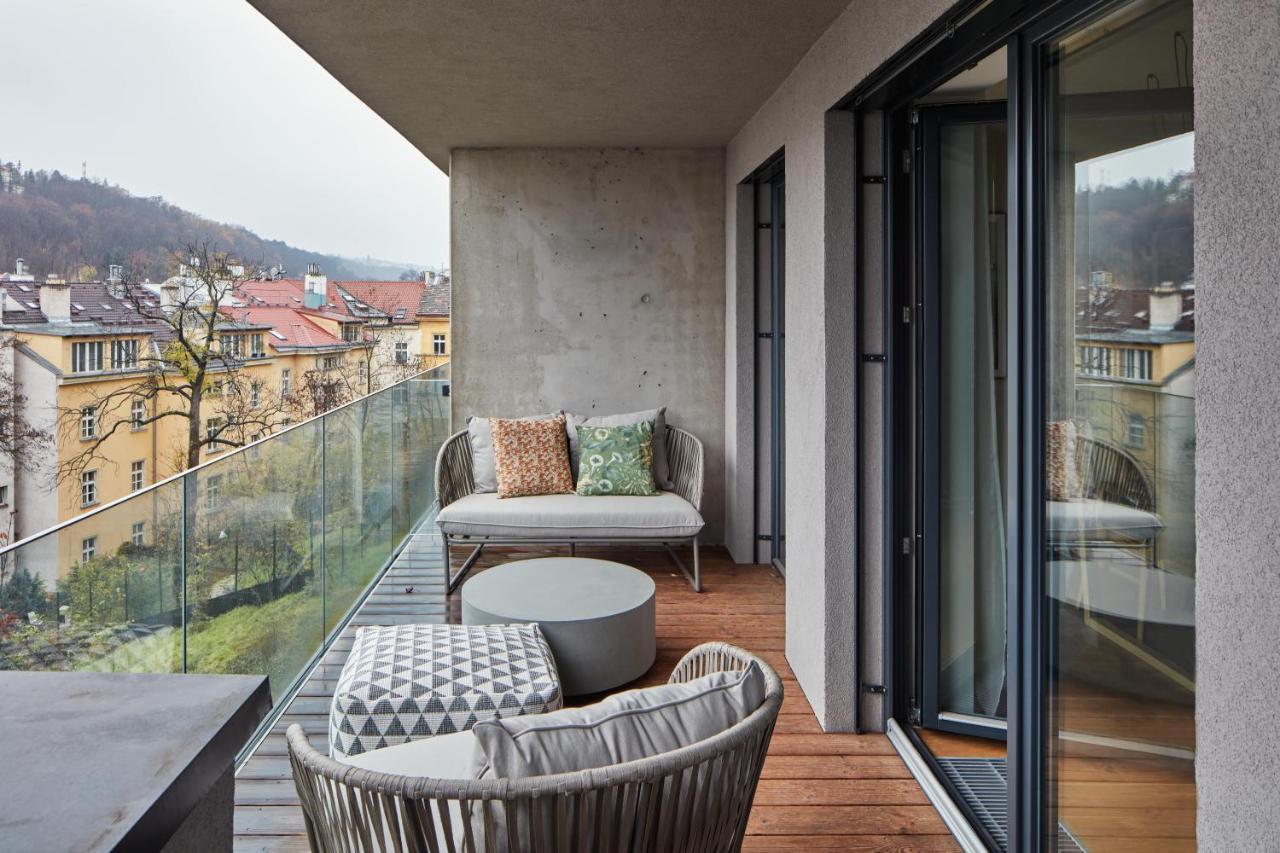 Prague Days - Designer Apts - Garage - Terrace - Easy City Access Praga Exterior foto
