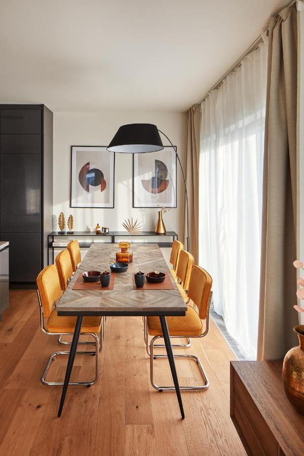 Prague Days - Designer Apts - Garage - Terrace - Easy City Access Praga Exterior foto