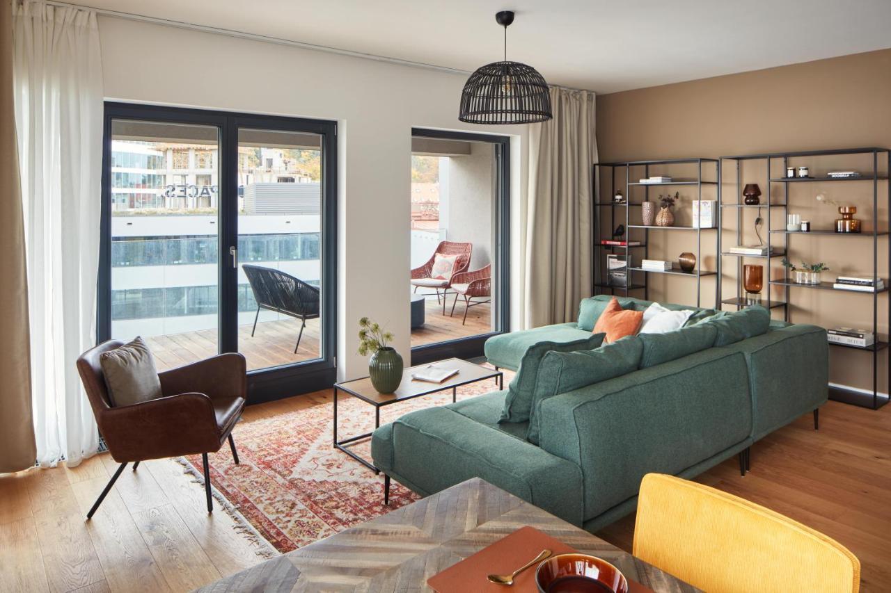 Prague Days - Designer Apts - Garage - Terrace - Easy City Access Praga Exterior foto