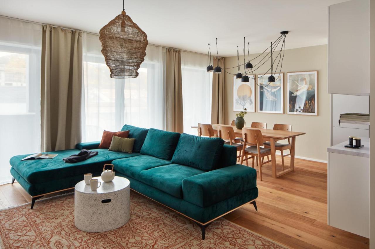 Prague Days - Designer Apts - Garage - Terrace - Easy City Access Praga Exterior foto